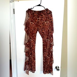 Leopard print leggings